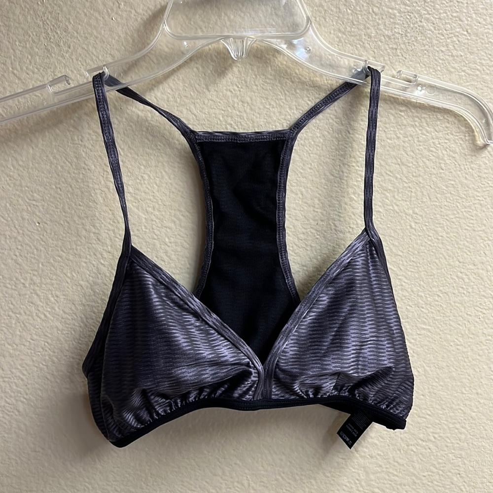 Koral Sports bra